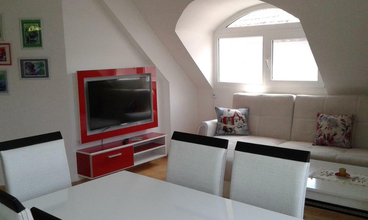 Apartment Sagittarius Kyustendil Bagian luar foto